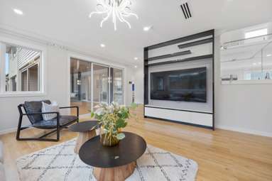 24 Priestley Drive_3