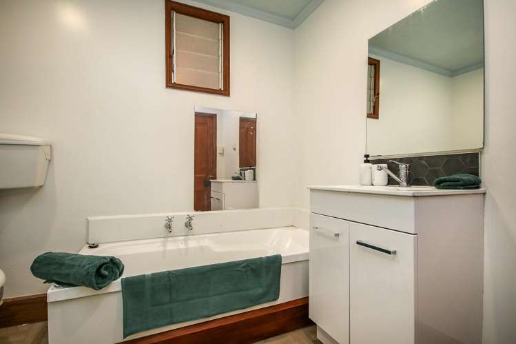 162 South Street Ashburton_8