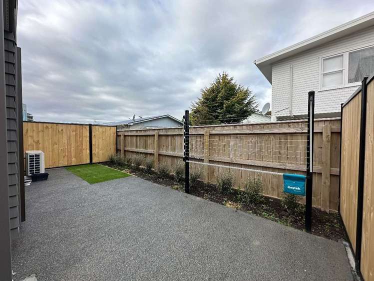 9/1 Myrtle Street Hutt Central_5