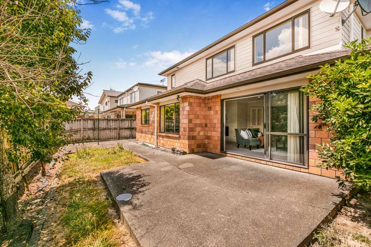 7 Janway Avenue Flat Bush_1