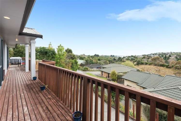 46 Waipuna Grove Welcome Bay_16