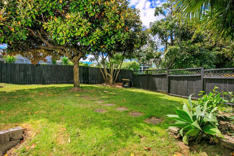 36 Hellyers Street Birkdale_22