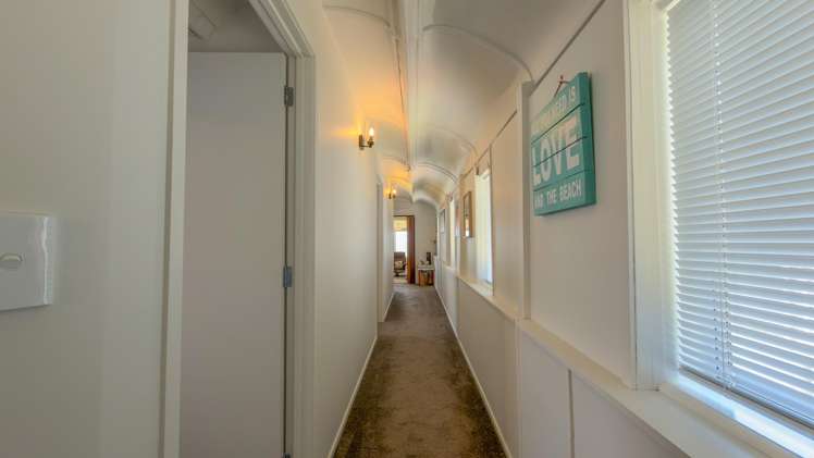 Tram 7 949 Thames Coast Road Waikawau_9