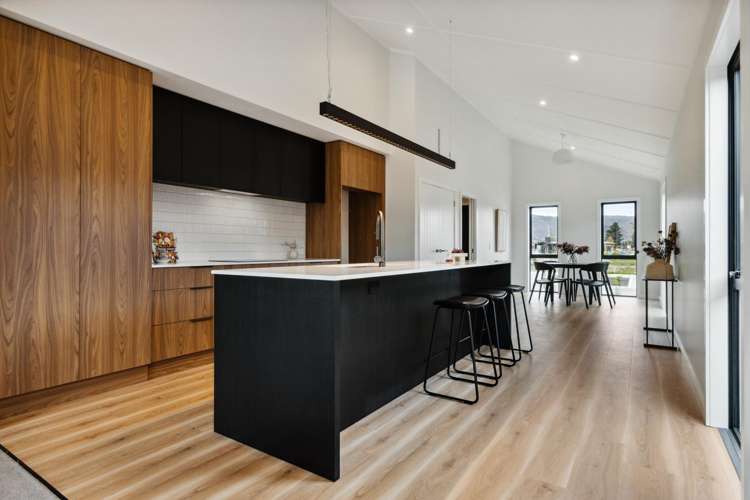 49 Vintage Street Cromwell_13