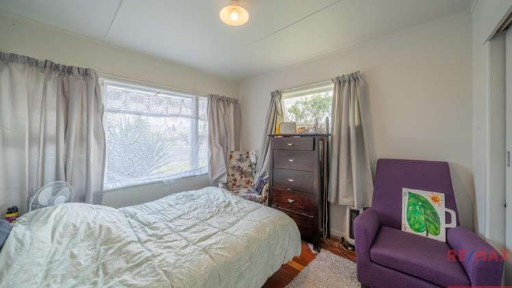 2 Belgrave Place Papakura_17