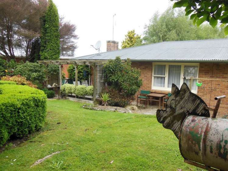 2 Reid Drive Putaruru_16