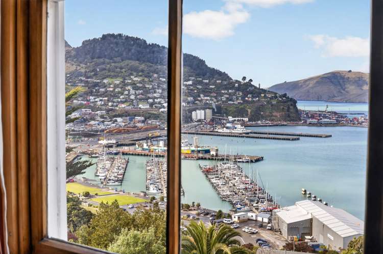 34 Cressy Terrace Lyttelton_13