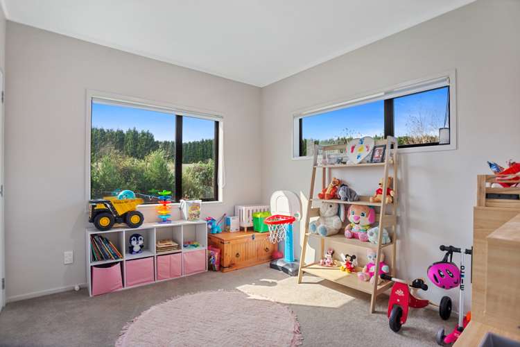 72 Lund Road Aongatete_9