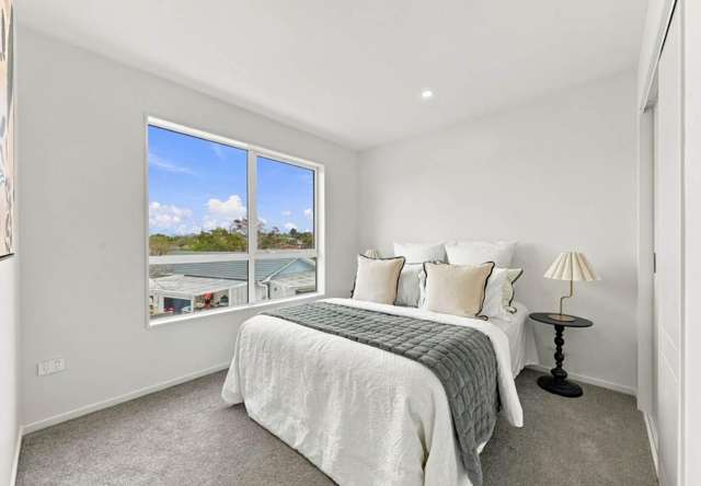 1/37 Archmillen Avenue Pakuranga Heights_3