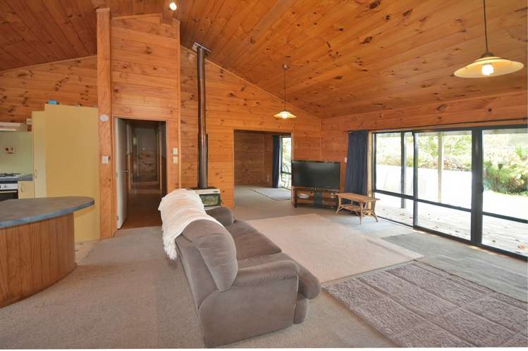 574 Kaitemako Road Welcome Bay_5