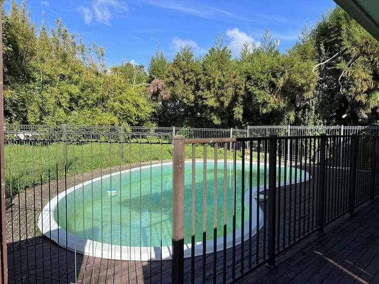 24 Bond Crescent Forrest Hill_15