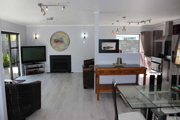 137 The Fairway Matarangi_7