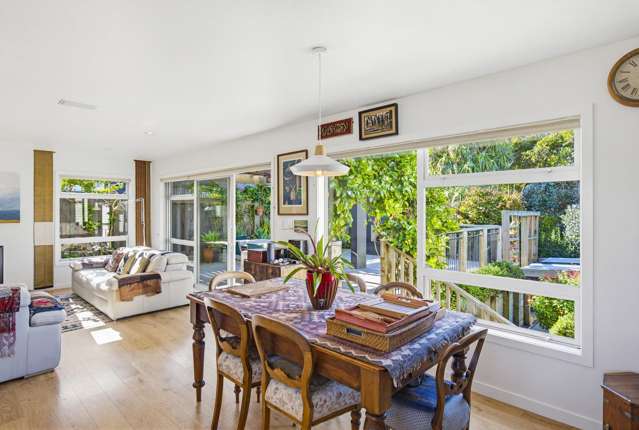 2 Tui Road Raumati Beach_2