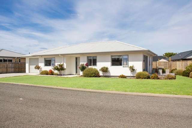 MASTERTON - 2 BEDROOMS