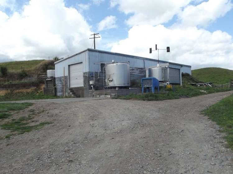 678 Wingrove Road Stratford_19