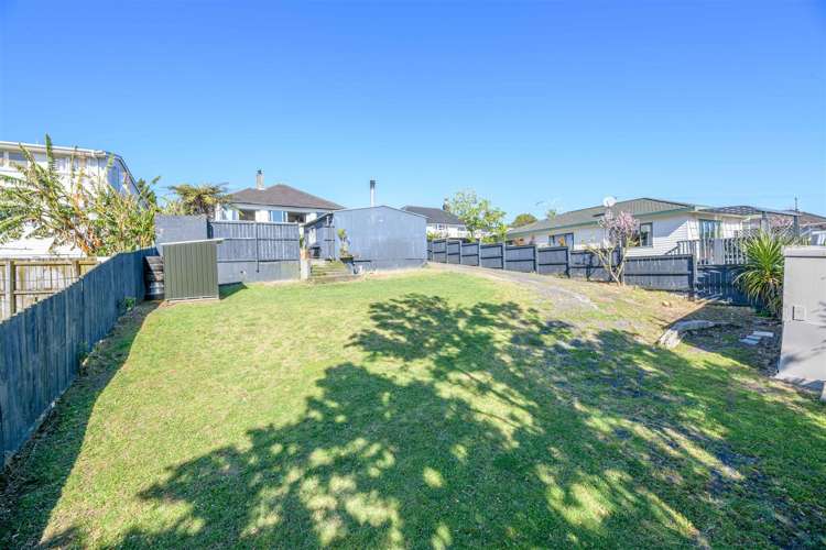4 Marie Crescent Te Atatu South_16