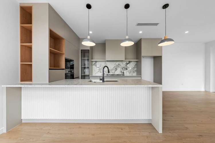 2 Murray Grey Lane Karaka_8