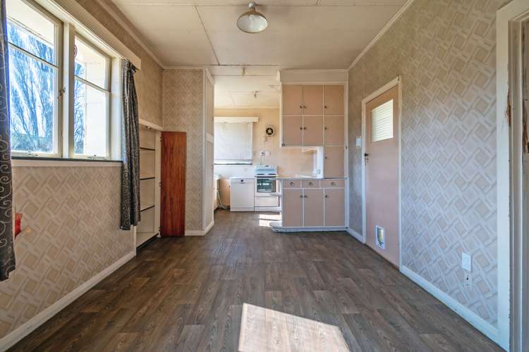 11 Puripuri Street Taihape and Surrounds_5