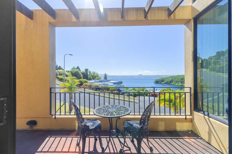 21 Te Urunga Place Acacia Bay_4