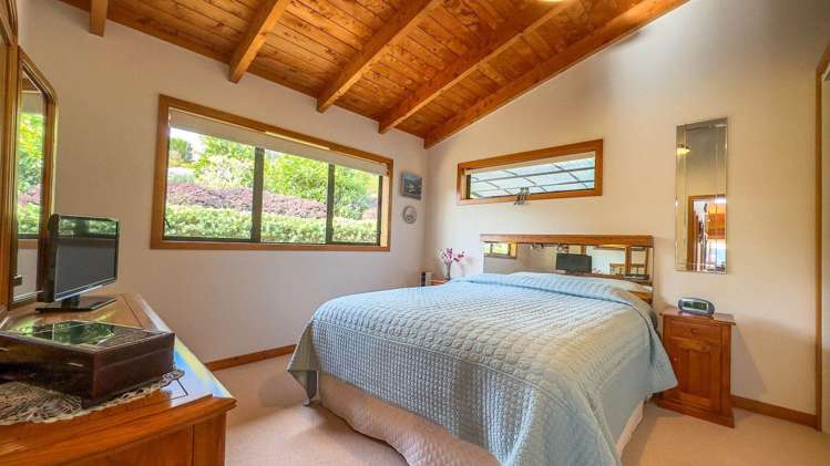 492 Hikuai Settlement Road_5