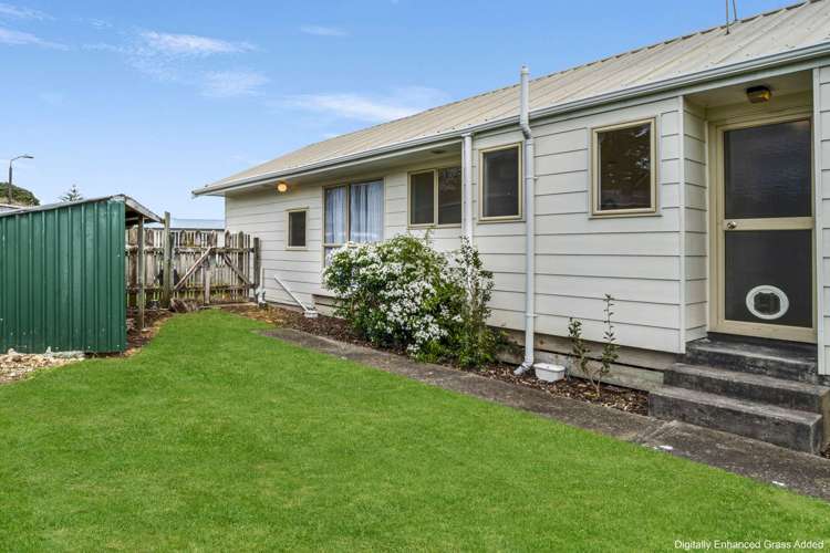 3 Kirkcaldie Grove Levin_31