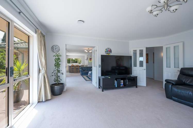 43 Covent Drive Stoke_12