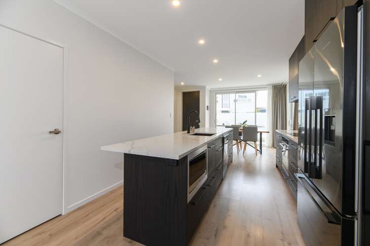 1 Sanremo Lane Stanmore Bay_3