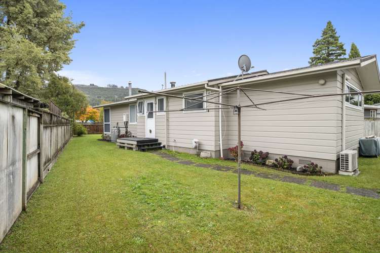 74 Barnard Road Fairy Springs_12