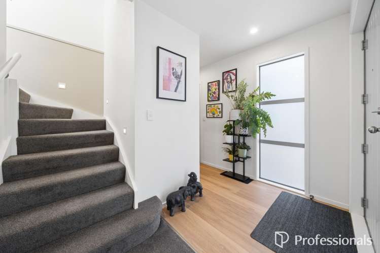 17 Martin Grove Normandale_12