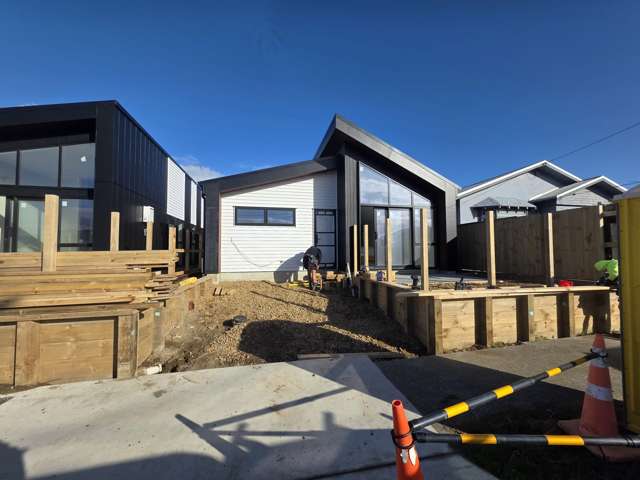1 Palm Avenue Lyall Bay_1