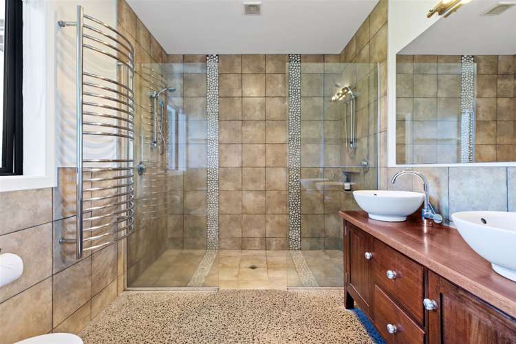 73a Belk Road South Kaimai_18