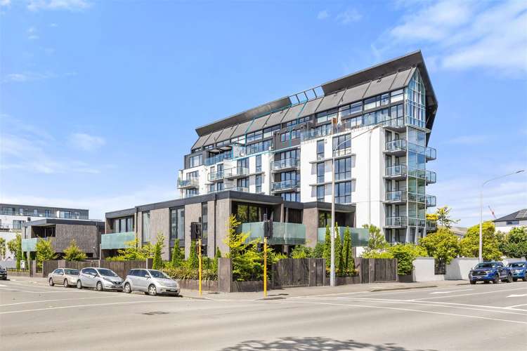 603/12 Latimer Square_0