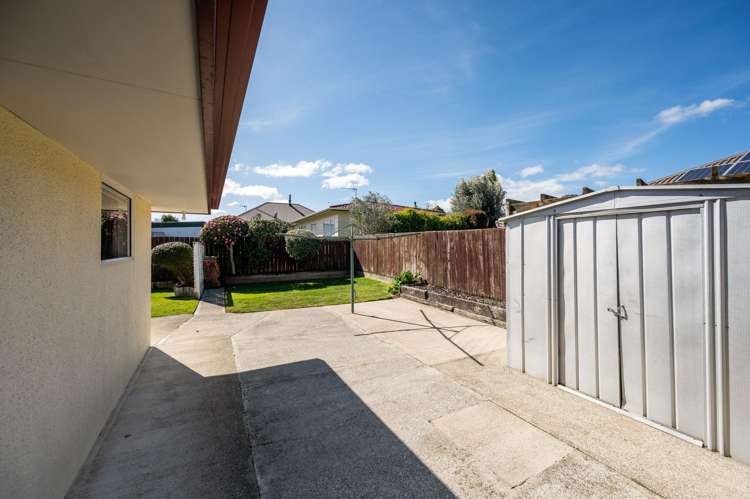 22 Coleridge Place Stoke_19