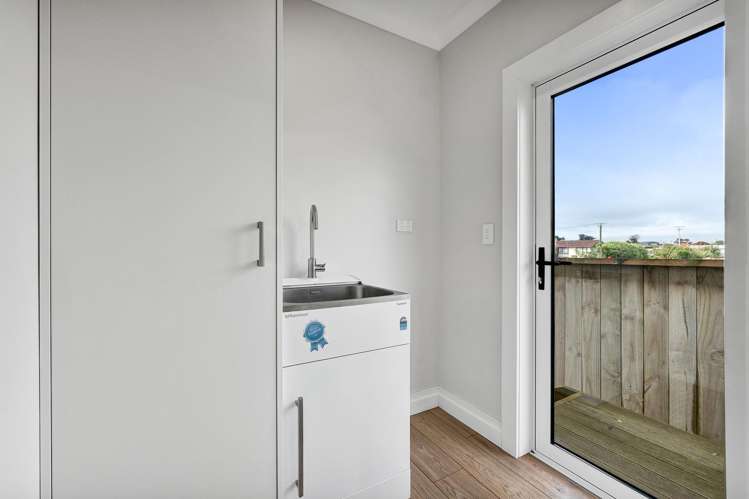 22 Hobson Street Normanby_19