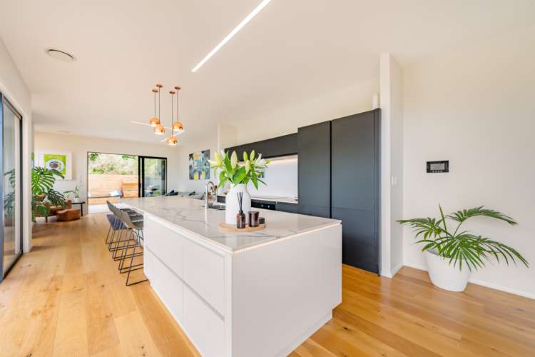 15a Winifred Way Belmont_19