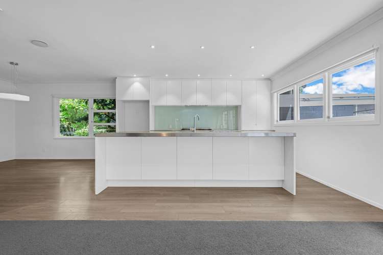 19 Manse Road Pahurehure_13