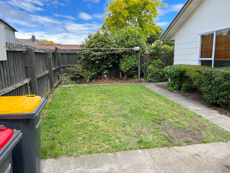 38A Neill Street Hornby_11