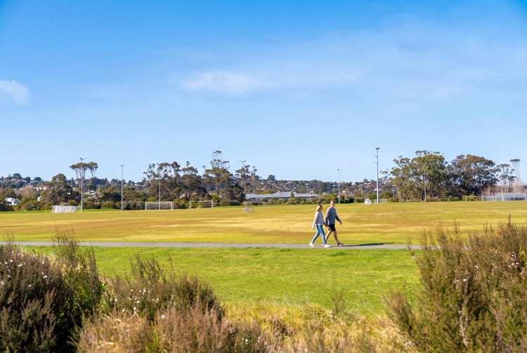 21 Kaupeka Road Millwater_11