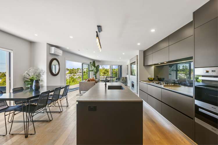 2/45 Kurahaupo Street Orakei_6