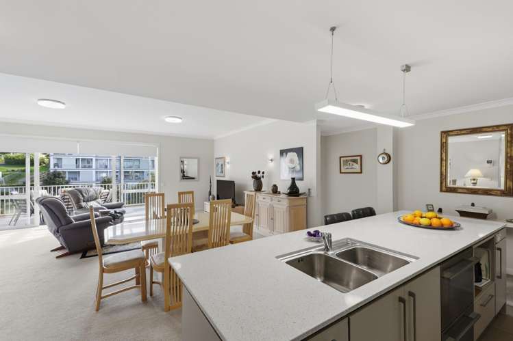 37 Parkside Drive Orewa_10