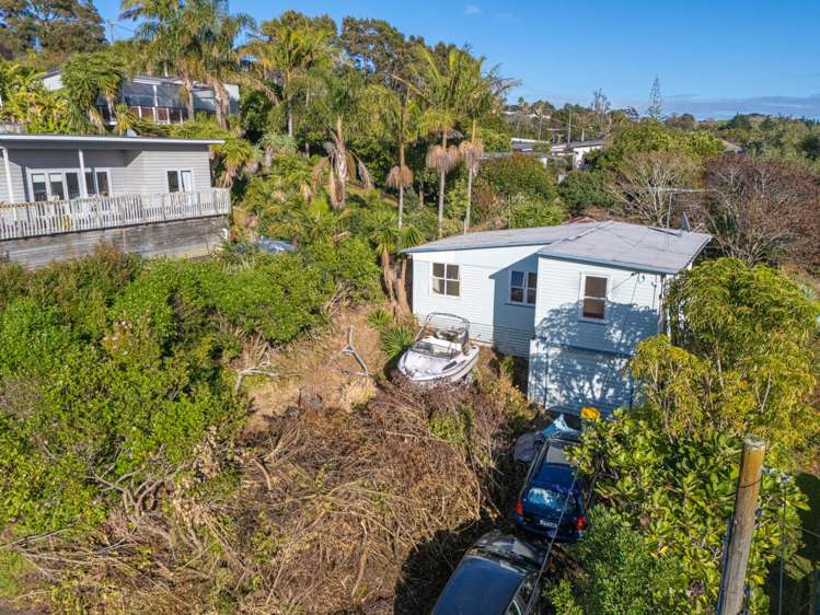 11 Ozone Road Stanmore Bay_11