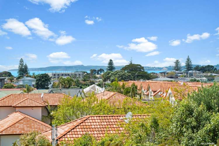 10 Orewa Heights Crescent Orewa_6