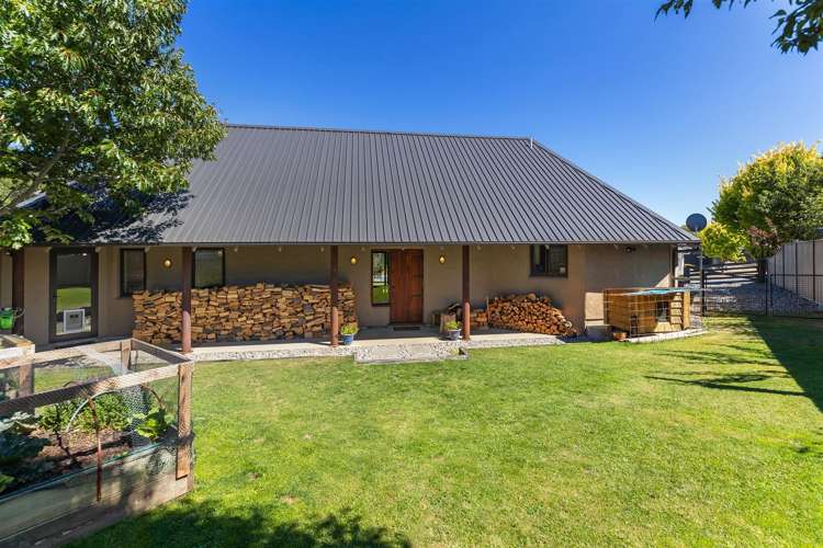 27 Alice Burn Drive Luggate_16