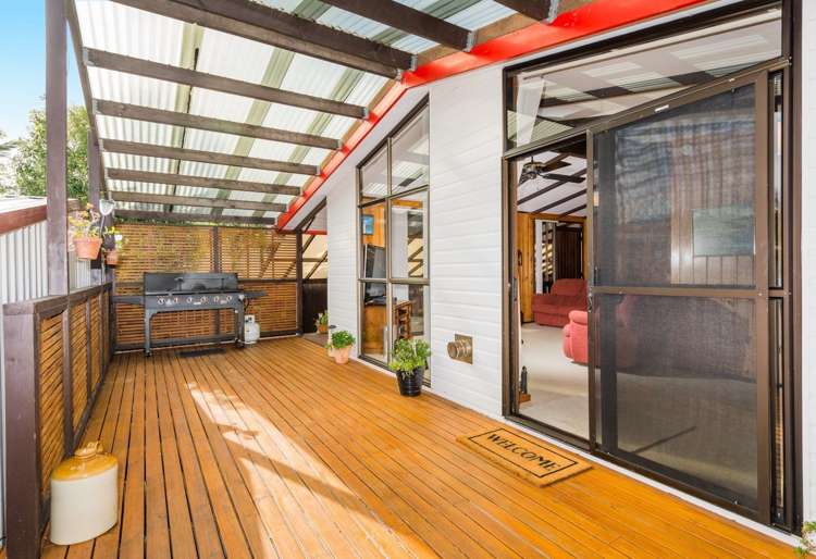 23 Rambler Crescent Beach Haven_12