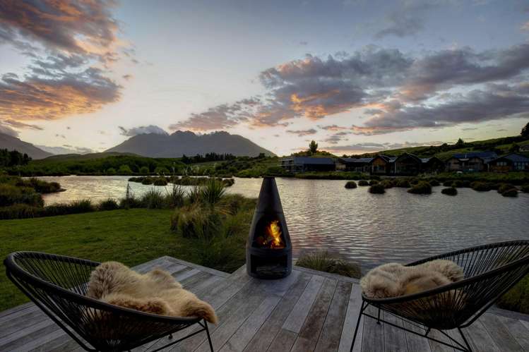 18 and 20 Woolshed Road Jacks Point_1