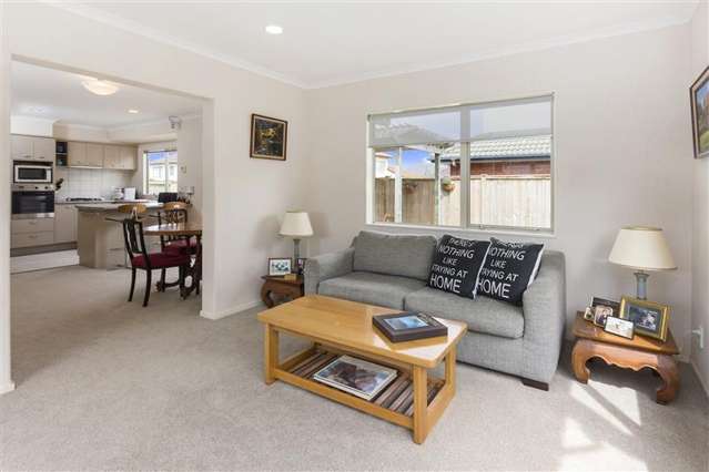 12 Carousel Cres East Tamaki_2