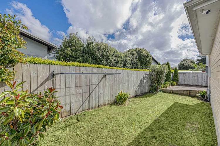 19 Woodford Avenue Henderson_13