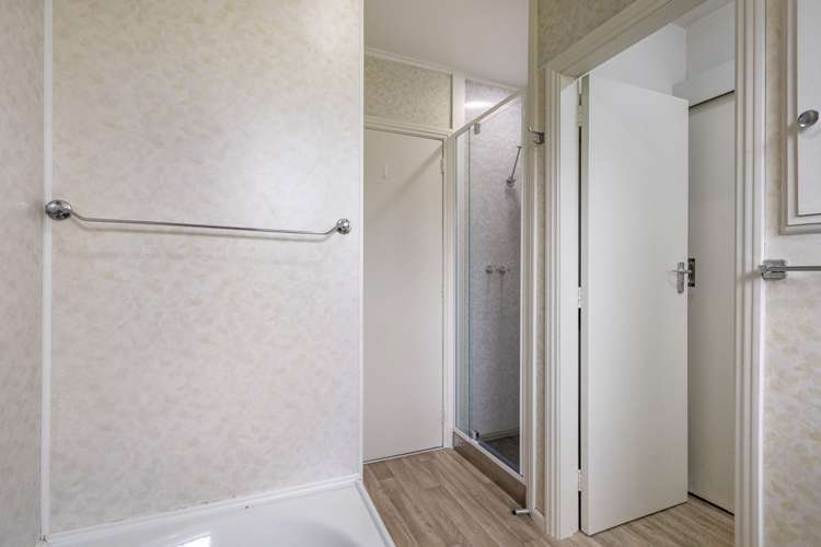 20 Kathleen Crescent Hornby_17