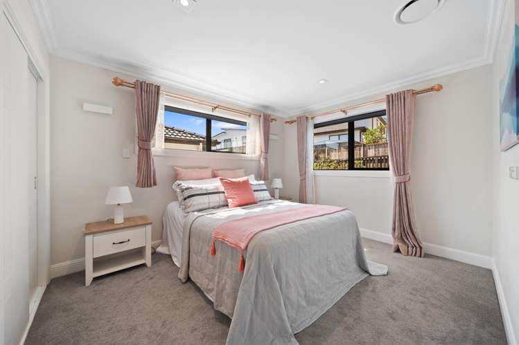 12 Drover Close Flat Bush_18