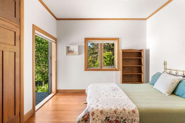 1082 Thames Coast Road Kereta_9